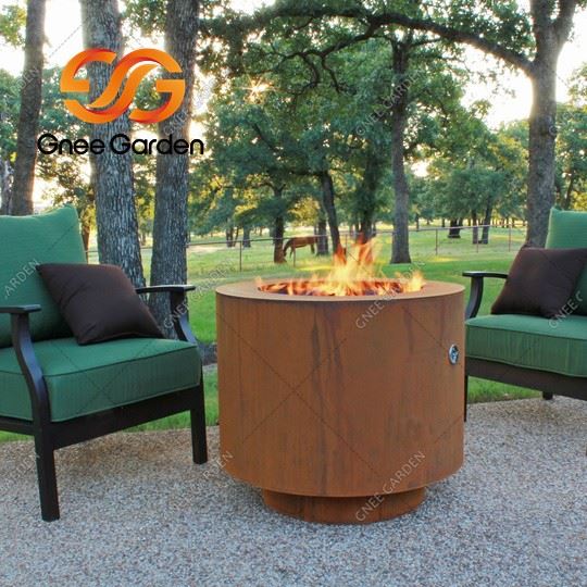 Corten round outdoor fire pit3