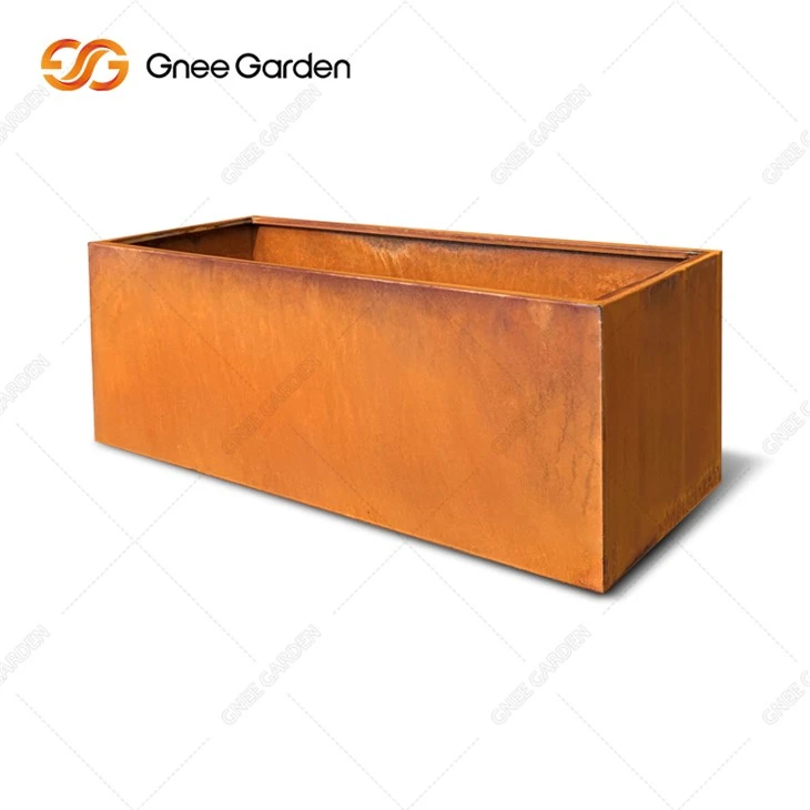 Nástenný kvetináč Corten z hrdze s domovým číslom
