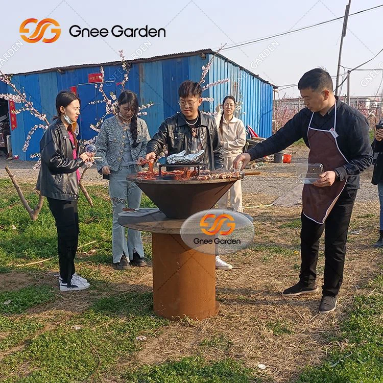 Záhradný gril Corten Steel pre rodinu