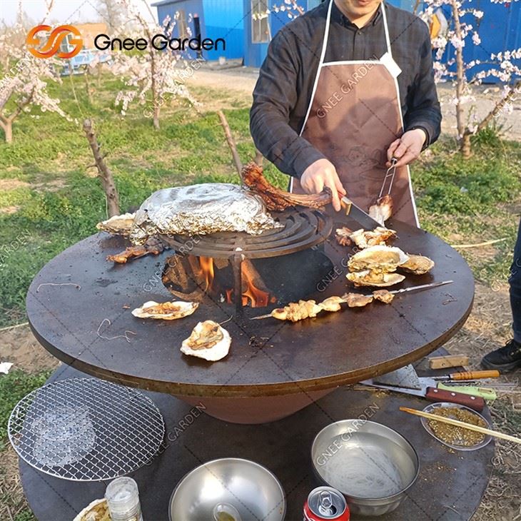 Vonkajšia dekorácia Corten Steel BBQ gril