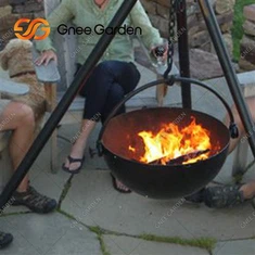 Gril na grilovanie z Cortenovej ocele na drevo