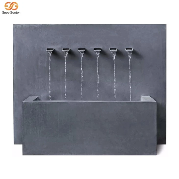 Minimalist Metal Outdoor Garden Fountains